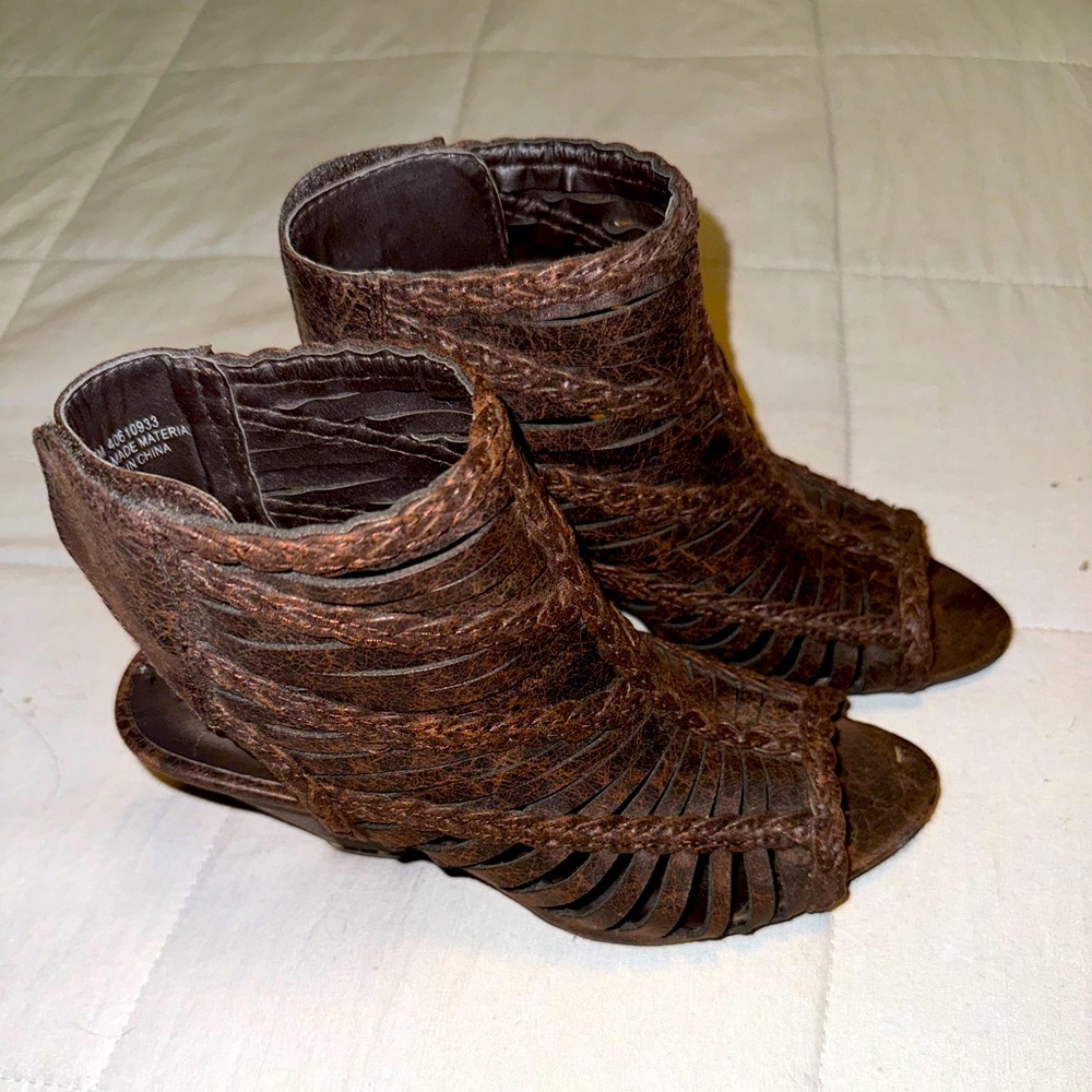 Cato booties